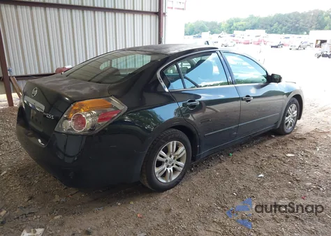 2010 Nissan Altima 2.5 S z USA, uszkodzony, nr VIN 1N4AL2AP8AC132612